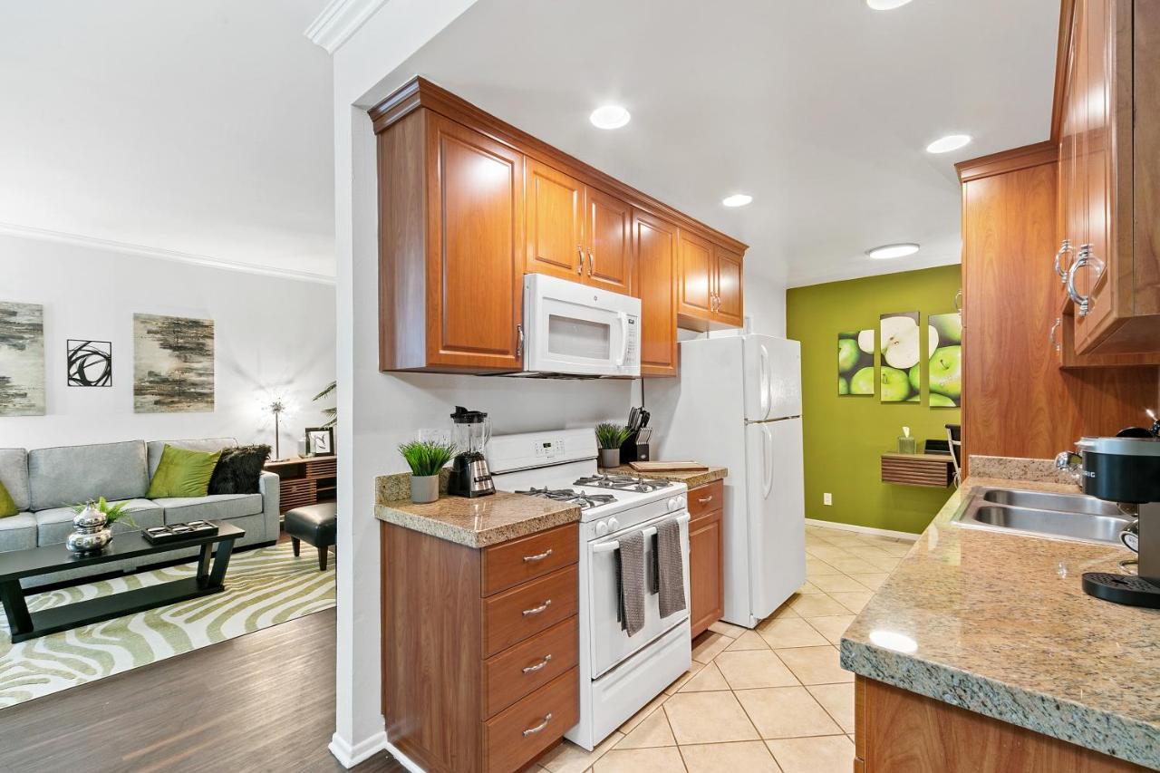לוס אנג'לס Beverly Hills Gem 1 Bedroom Apt With Parking 218 מראה חיצוני תמונה